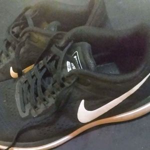 Nike Flex 2016 Black/White Running Shoes